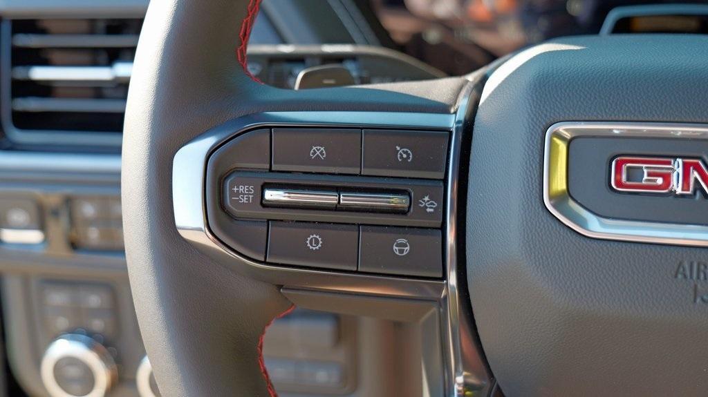 new 2025 GMC Yukon car, priced at $101,634