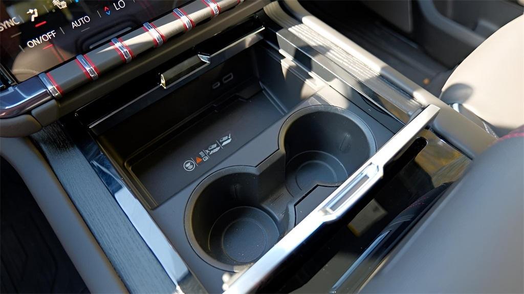 new 2025 GMC Yukon car, priced at $101,634