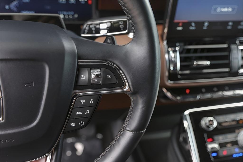 used 2023 Lincoln Navigator car, priced at $66,498