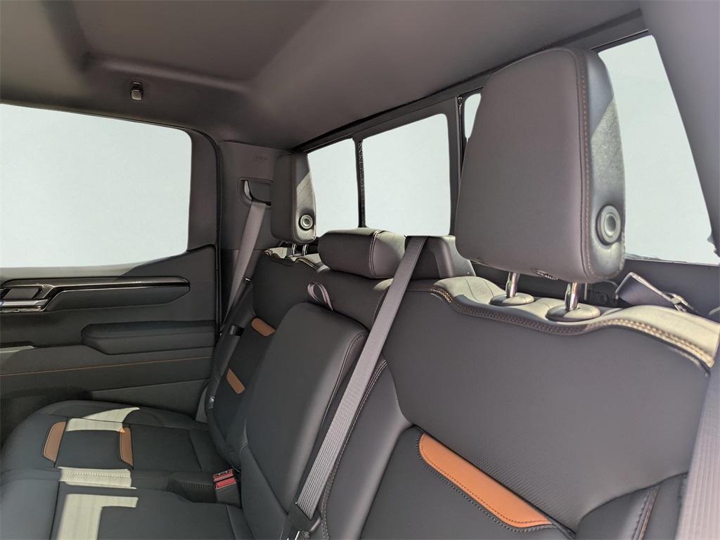 new 2025 GMC Sierra 1500 car, priced at $71,629