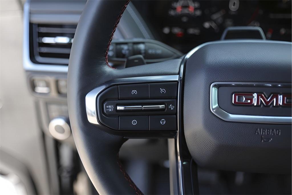 used 2025 GMC Yukon car, priced at $87,900