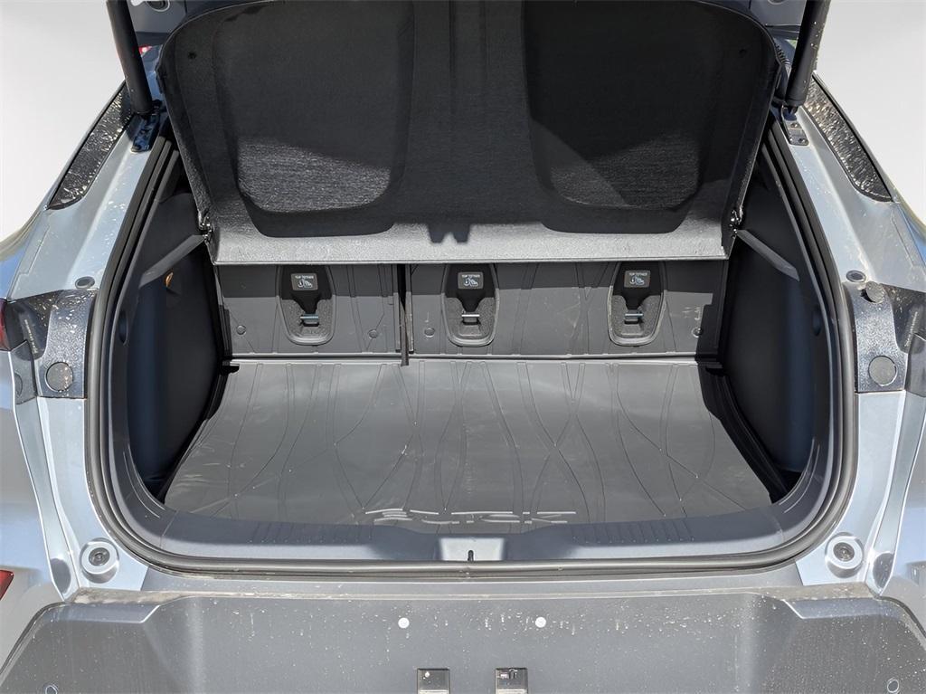 new 2025 Buick Envista car, priced at $27,650