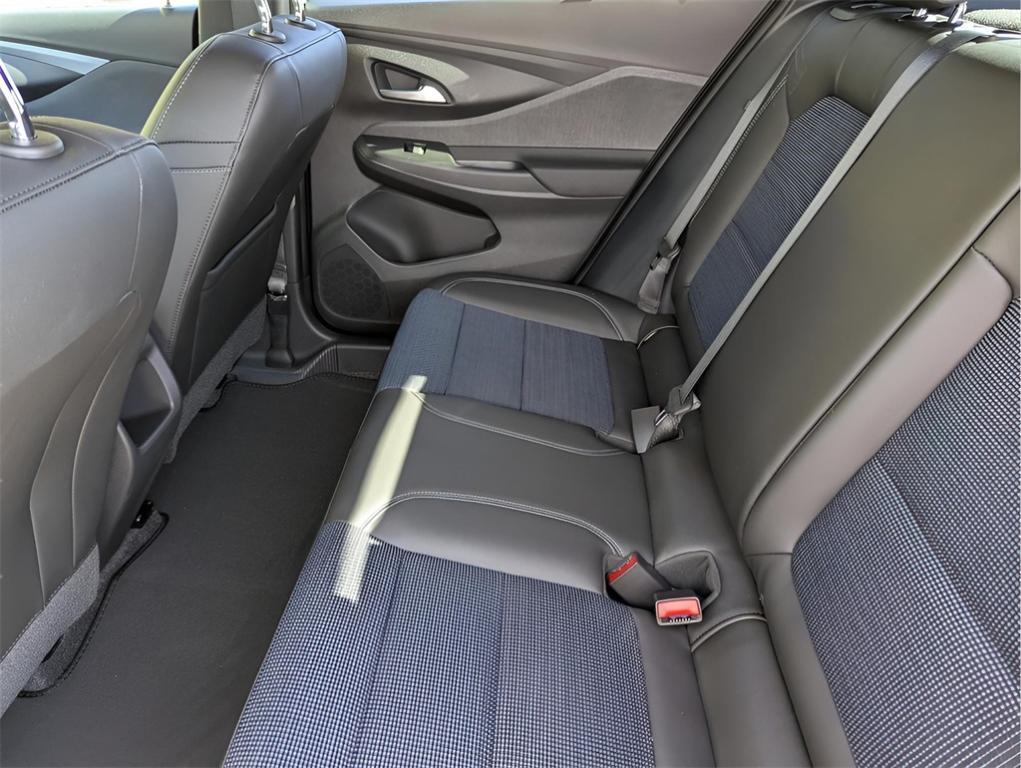 new 2025 Buick Envista car, priced at $27,650