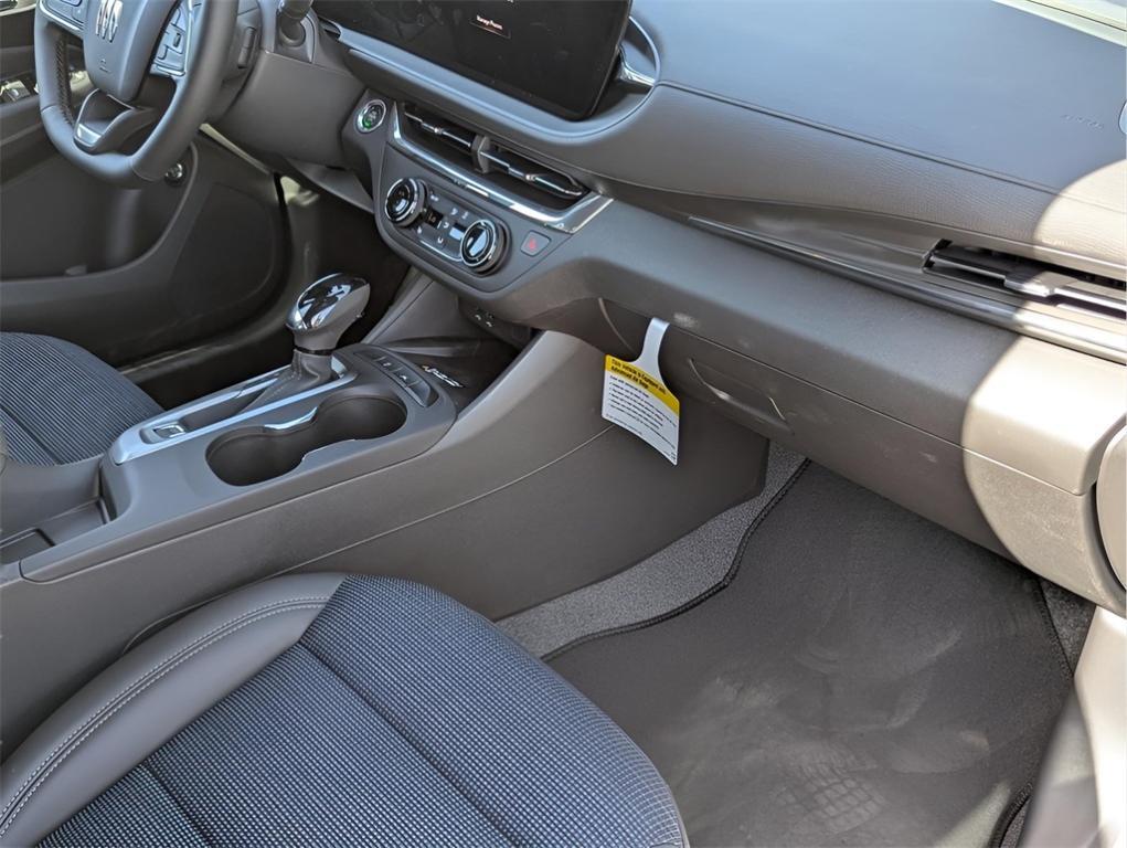 new 2025 Buick Envista car, priced at $27,650