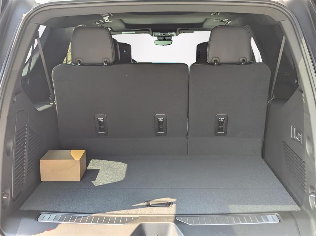 new 2025 GMC Yukon XL car, priced at $100,995