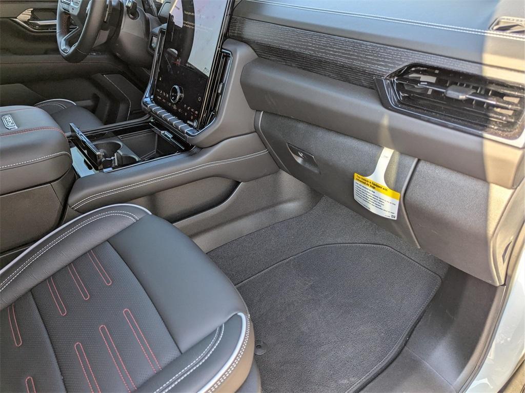 new 2025 GMC Yukon XL car, priced at $115,990