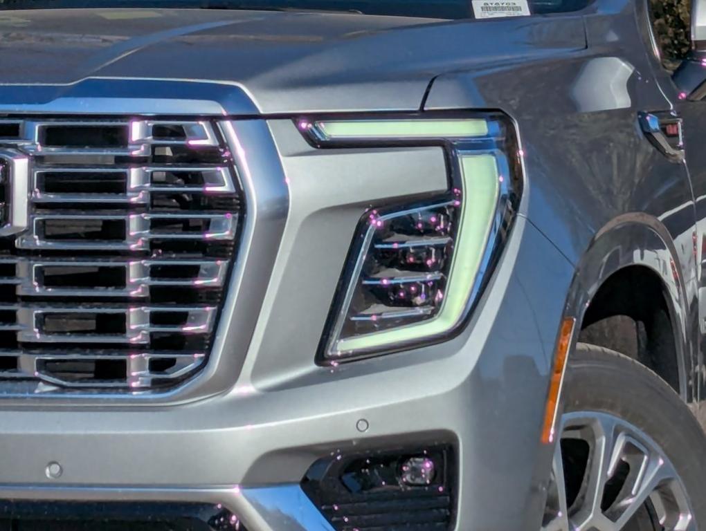 new 2025 GMC Yukon car, priced at $93,670