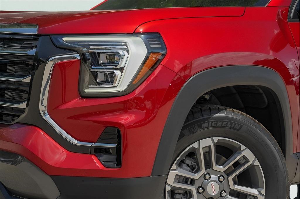 new 2026 GMC Terrain car, priced at $33,235