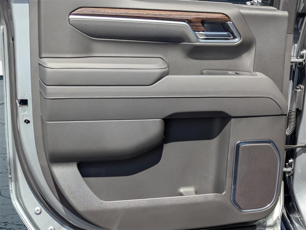 new 2026 GMC Sierra 1500 car, priced at $59,975