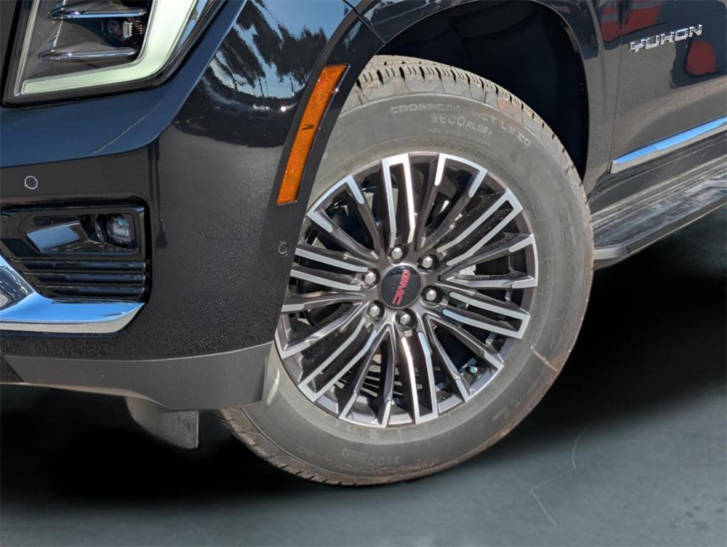new 2025 GMC Yukon car, priced at $69,390