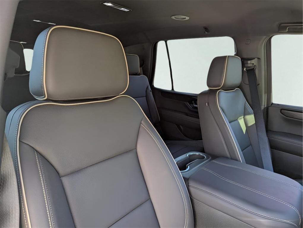 new 2025 GMC Yukon car, priced at $69,390