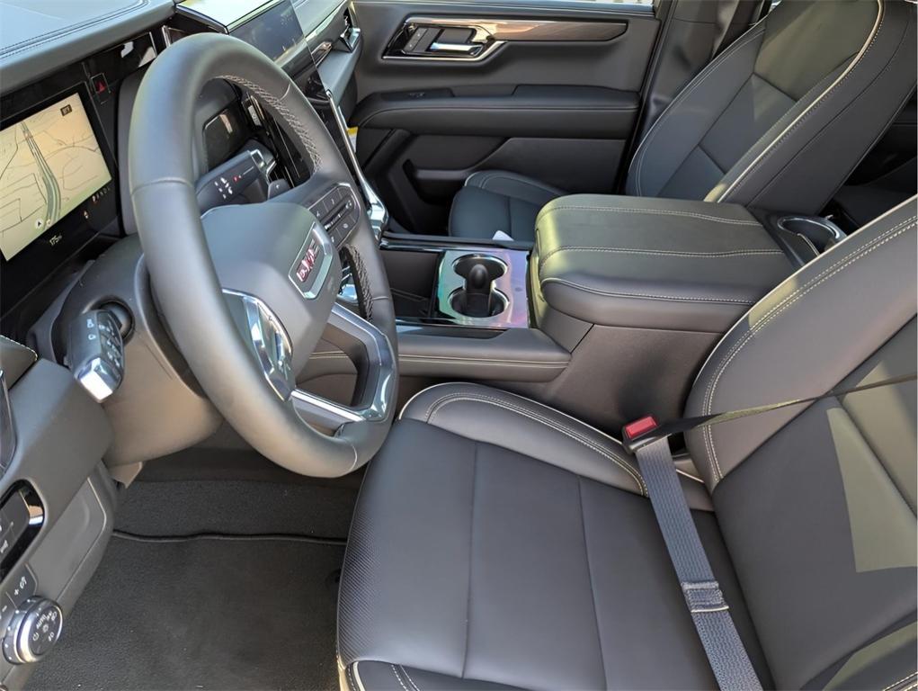 new 2025 GMC Yukon car, priced at $69,390