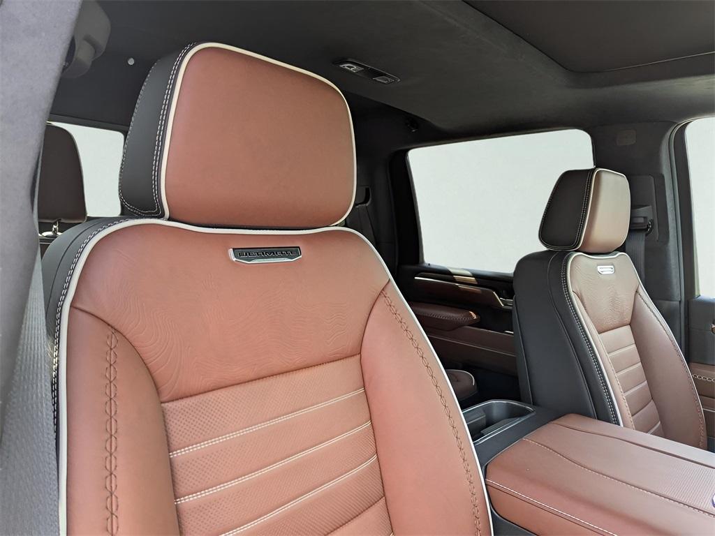 new 2025 GMC Sierra 2500 car, priced at $92,779