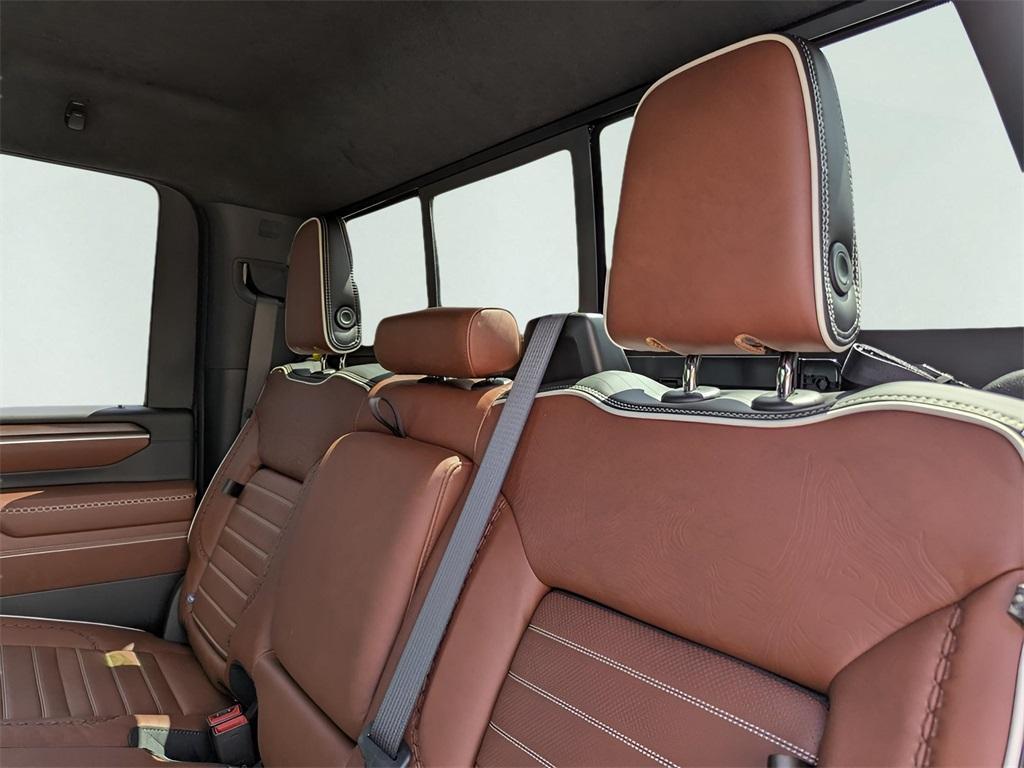 new 2025 GMC Sierra 2500 car, priced at $92,779