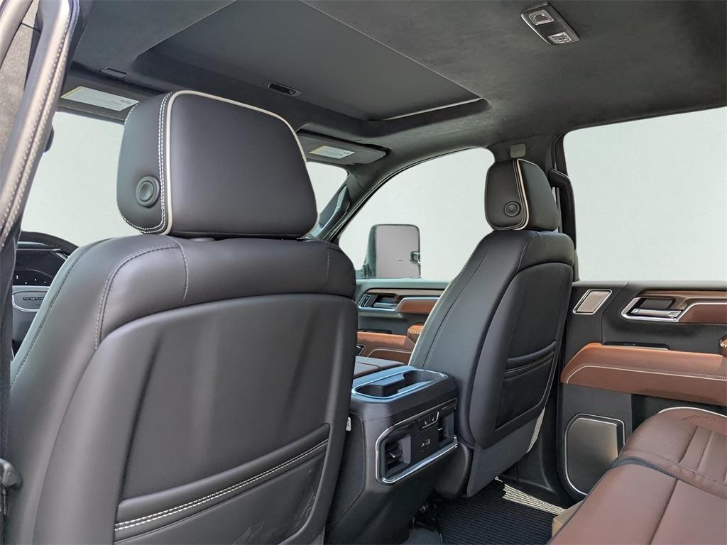 new 2025 GMC Sierra 2500 car, priced at $90,279