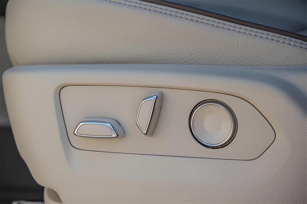 new 2025 GMC Yukon XL car, priced at $93,205