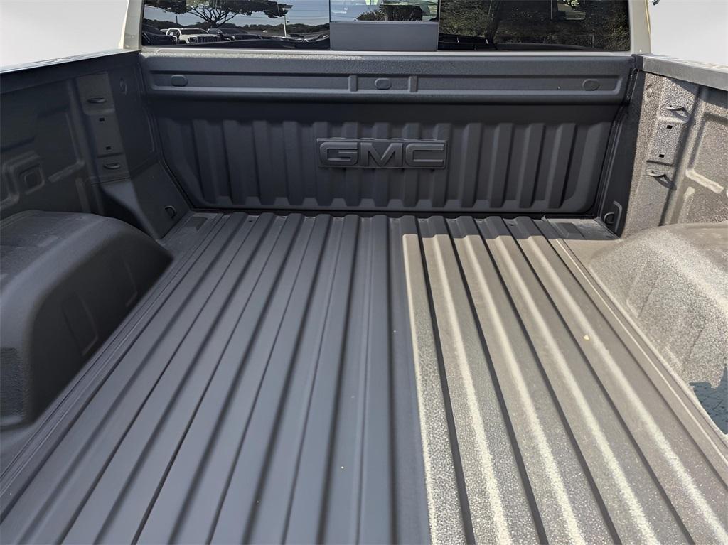 new 2026 GMC Sierra 1500 car, priced at $78,135