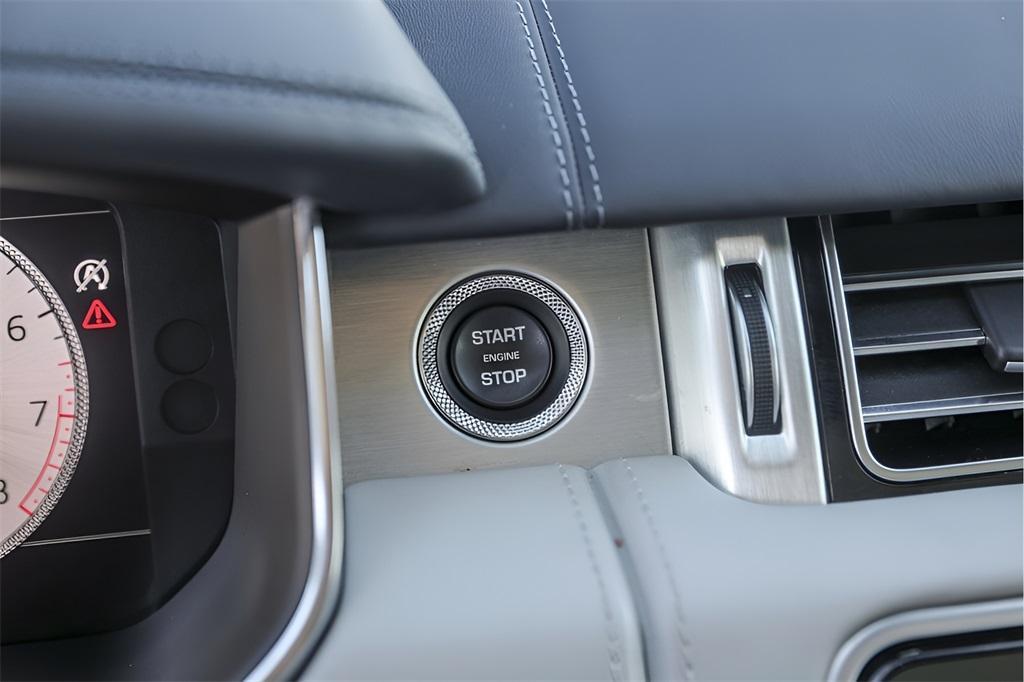 used 2020 Land Rover Range Rover car, priced at $86,900