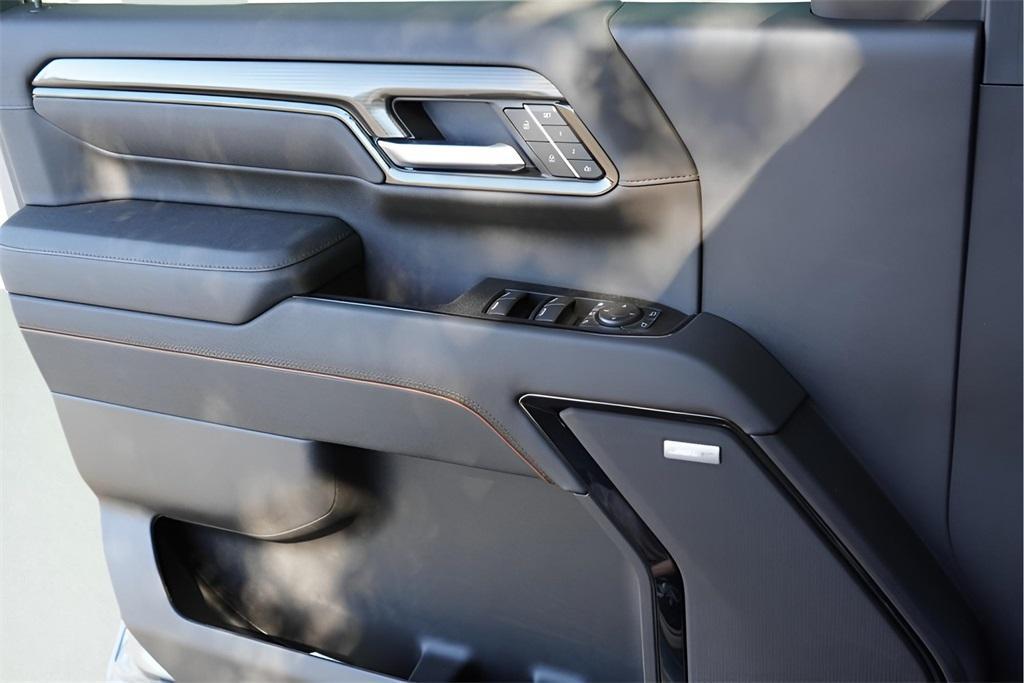 new 2026 GMC Sierra 2500 car, priced at $91,799