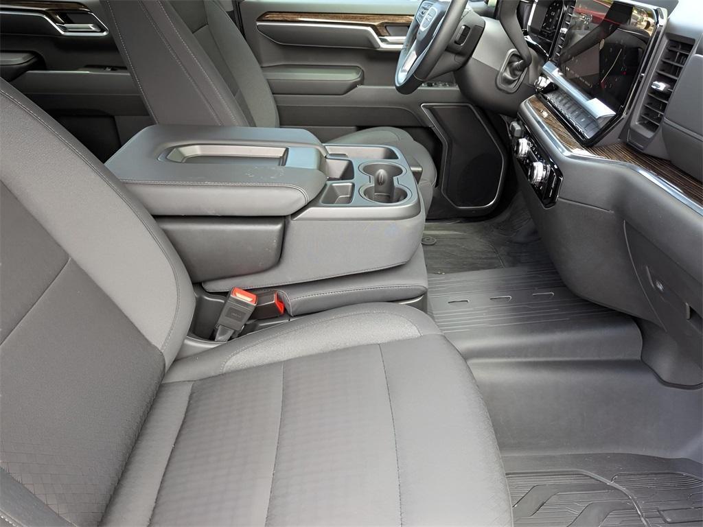 new 2025 GMC Sierra 1500 car, priced at $43,490