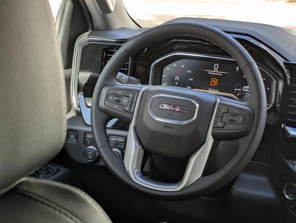 new 2025 GMC Sierra 1500 car, priced at $64,625