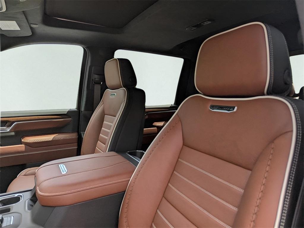 new 2025 GMC Sierra 2500 car, priced at $92,779