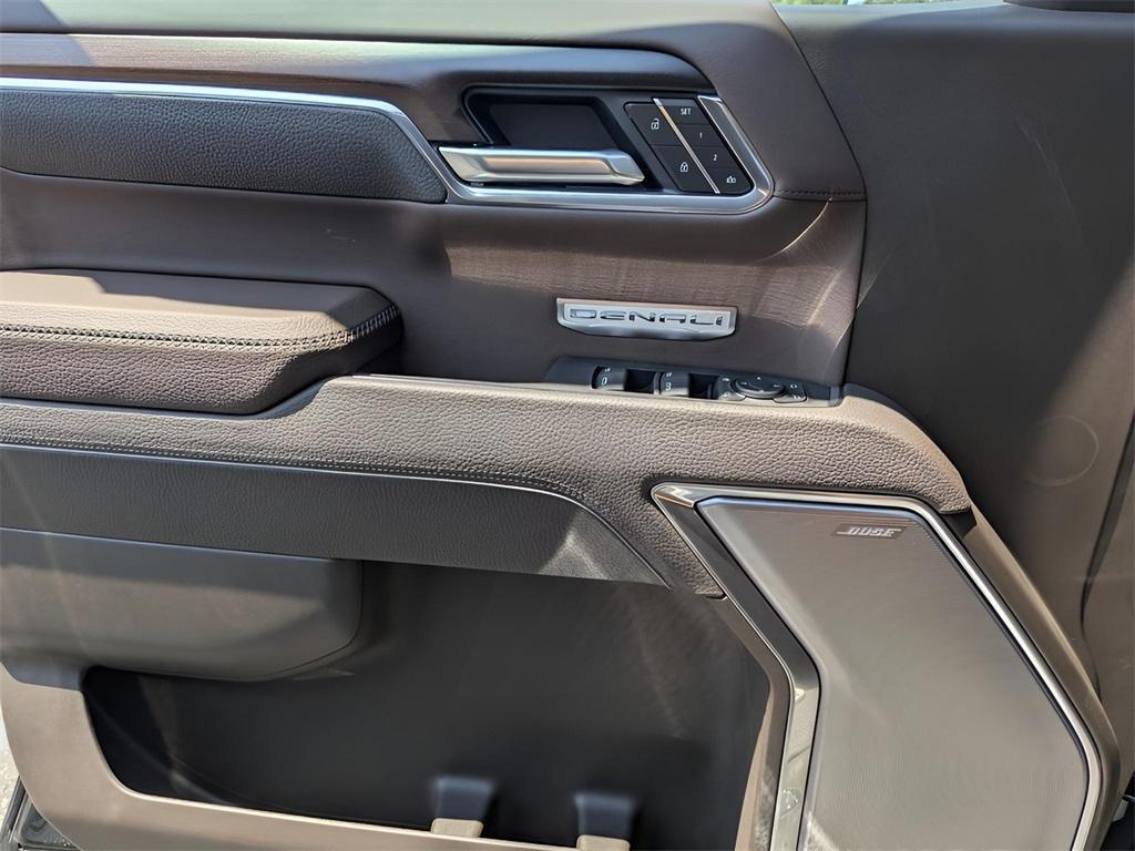 new 2026 GMC Sierra 1500 car, priced at $69,605
