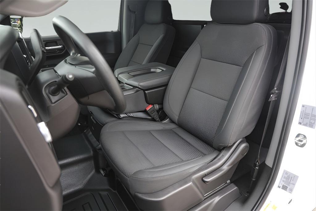 used 2024 GMC Sierra 1500 car, priced at $37,900