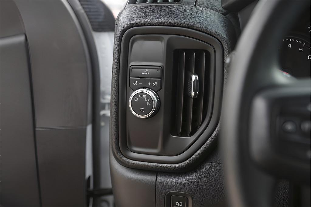 used 2024 GMC Sierra 1500 car, priced at $37,900