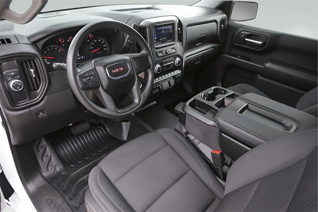 used 2024 GMC Sierra 1500 car, priced at $37,900