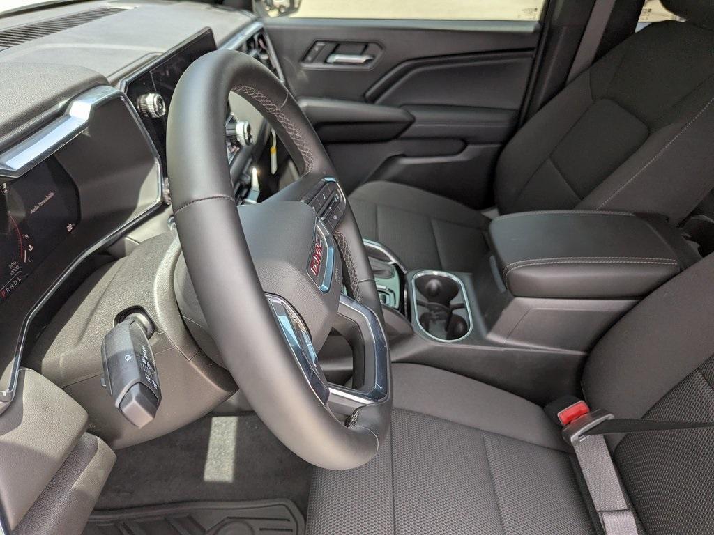 new 2025 GMC Canyon car, priced at $40,505