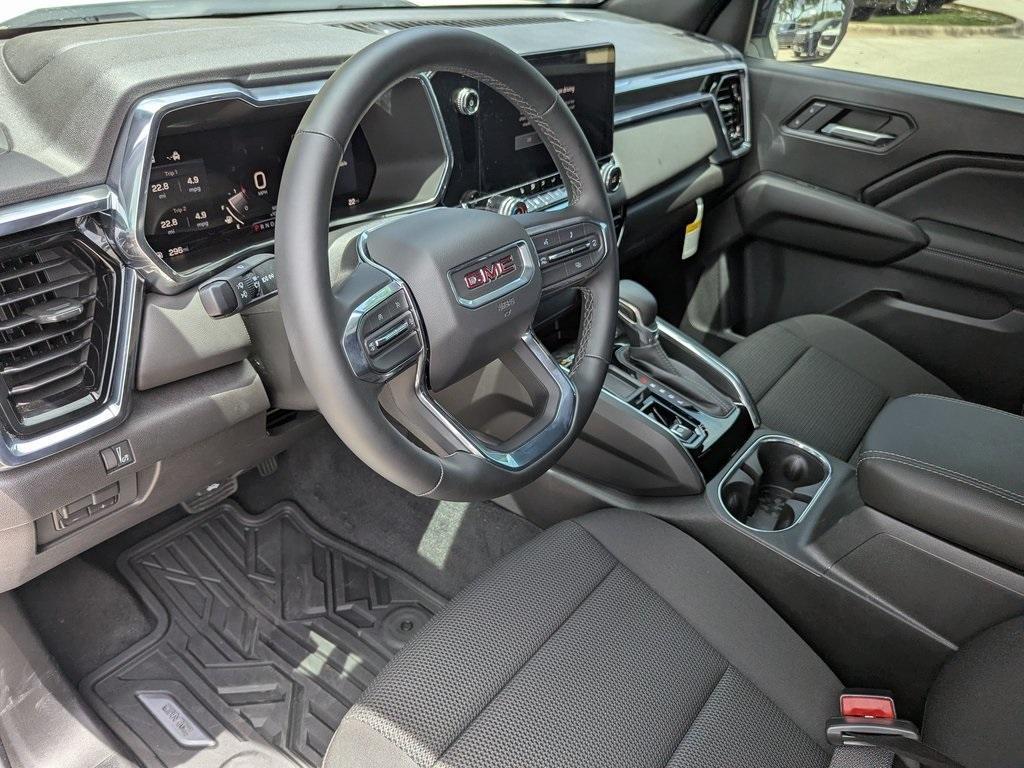 new 2025 GMC Canyon car, priced at $40,505