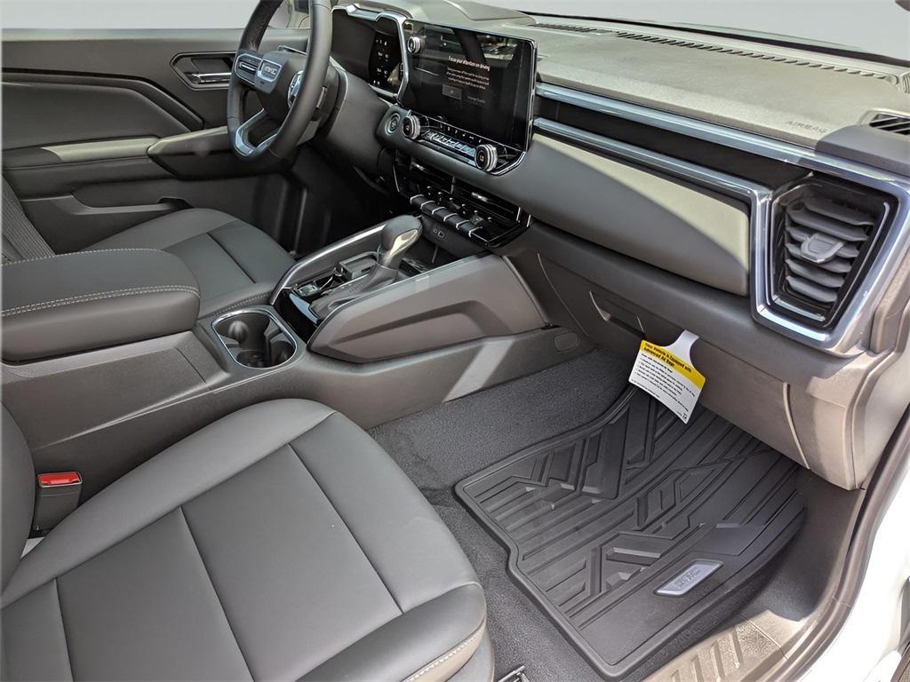 new 2025 GMC Canyon car, priced at $42,450