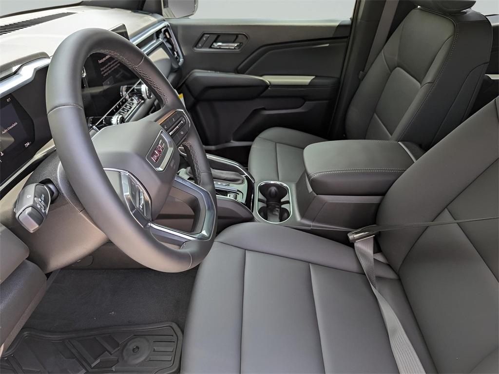 new 2025 GMC Canyon car, priced at $42,450