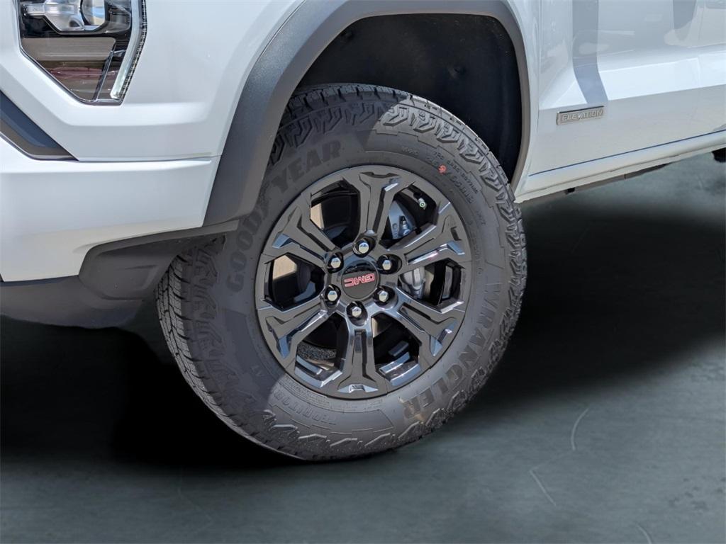 new 2025 GMC Canyon car, priced at $42,450