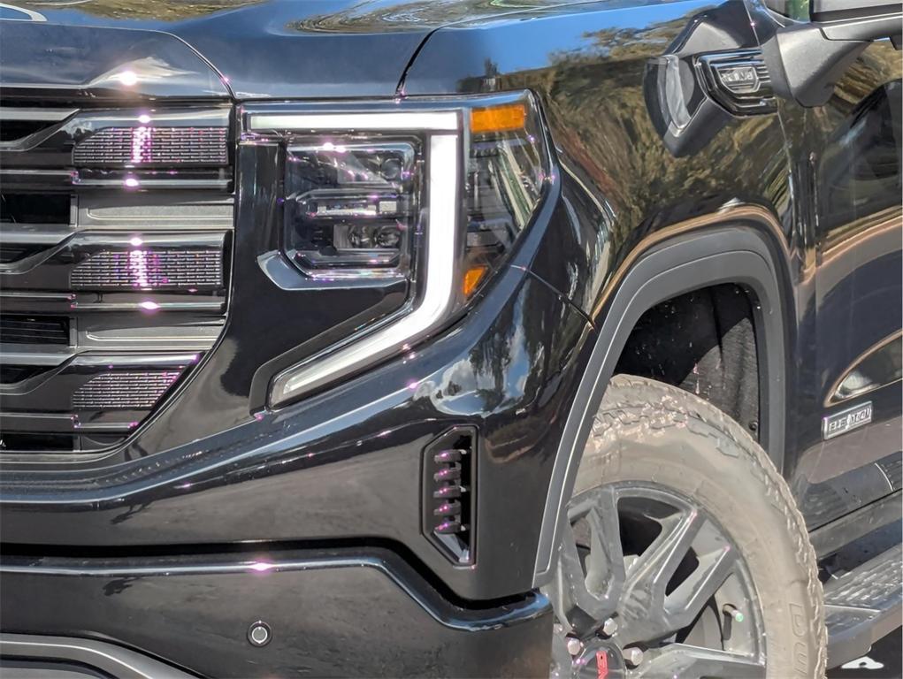 new 2025 GMC Sierra 1500 car, priced at $60,680