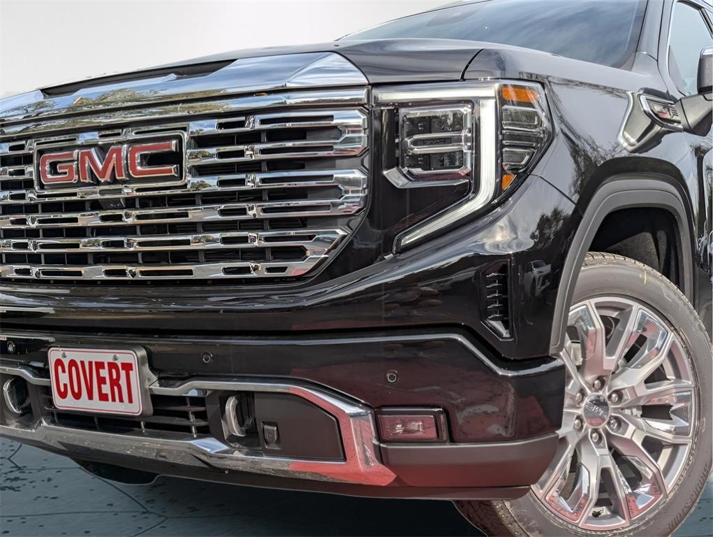 new 2025 GMC Sierra 1500 car, priced at $68,155