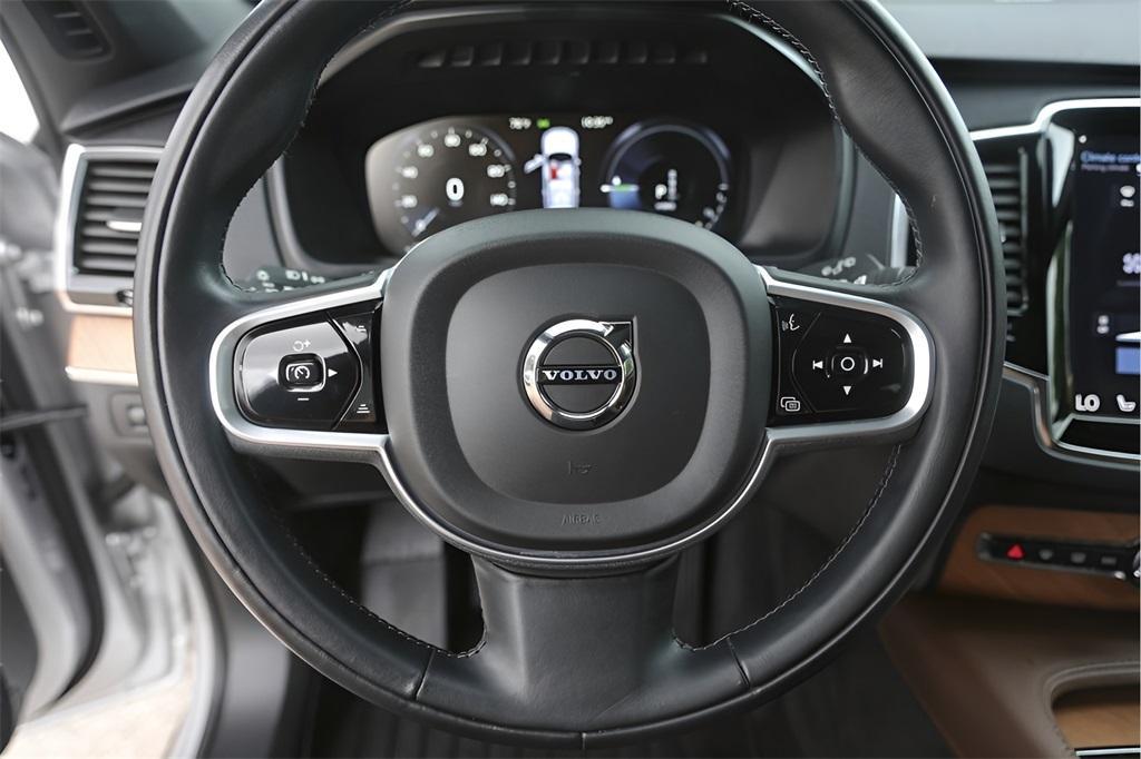 used 2022 Volvo XC90 Recharge Plug-In Hybrid car, priced at $47,400