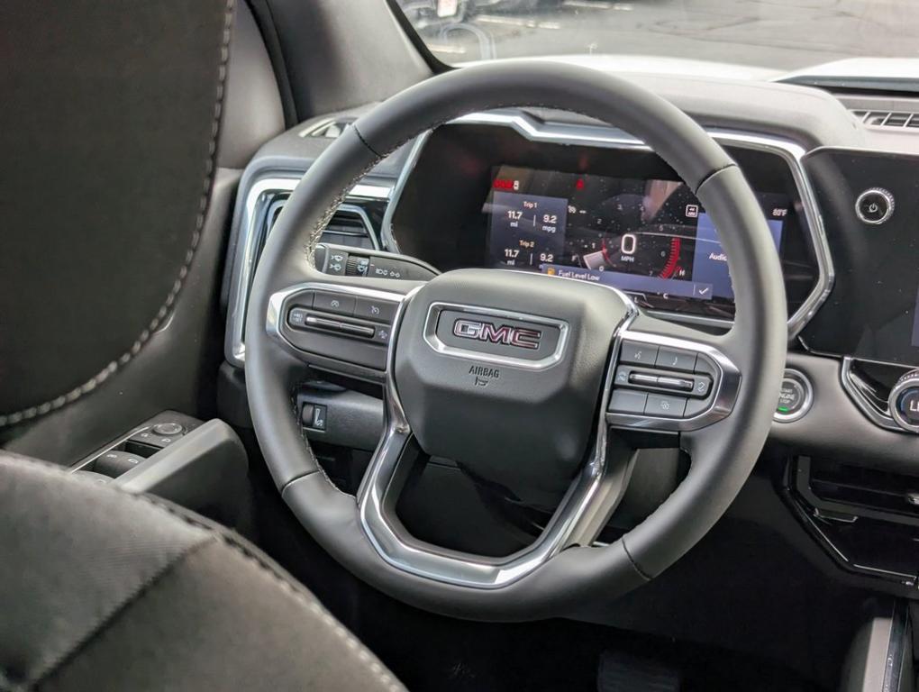 new 2024 GMC Canyon car, priced at $40,790