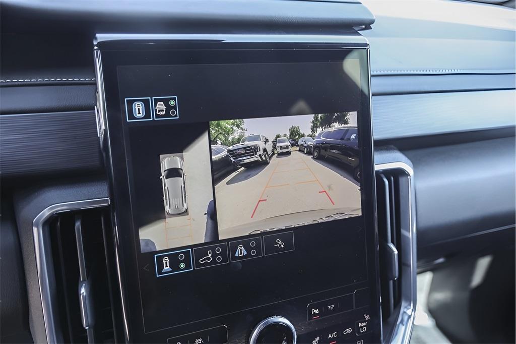 used 2025 GMC Acadia car, priced at $34,600