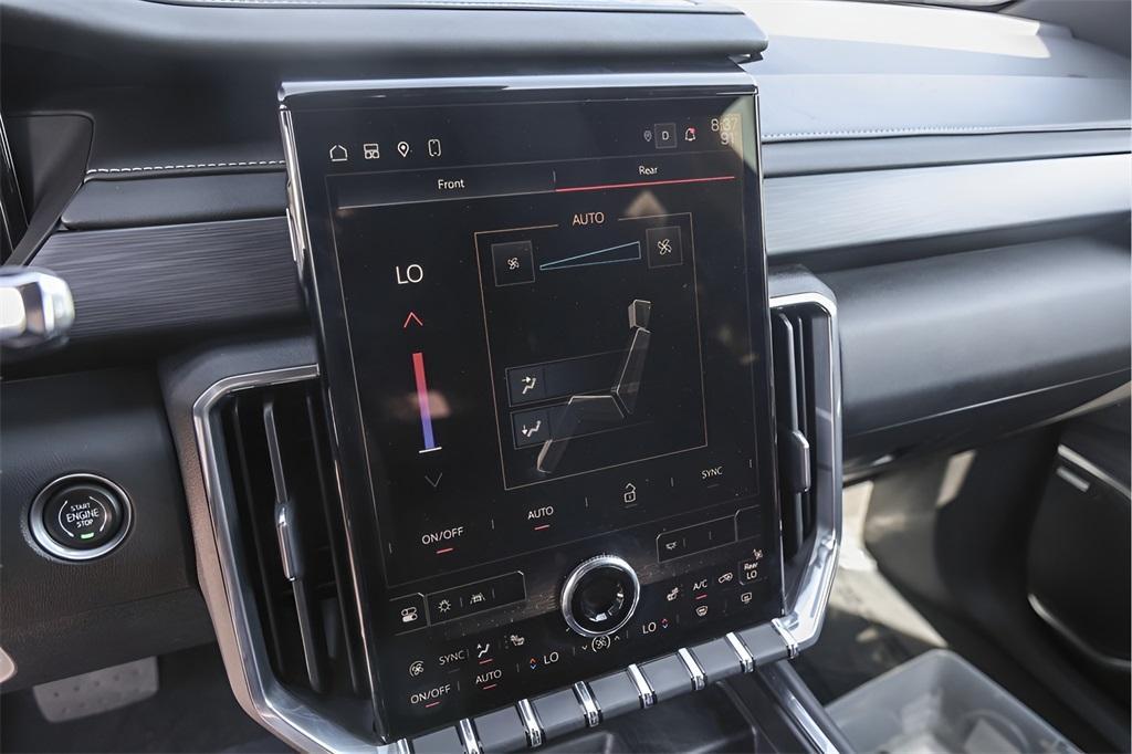 used 2025 GMC Acadia car, priced at $34,600