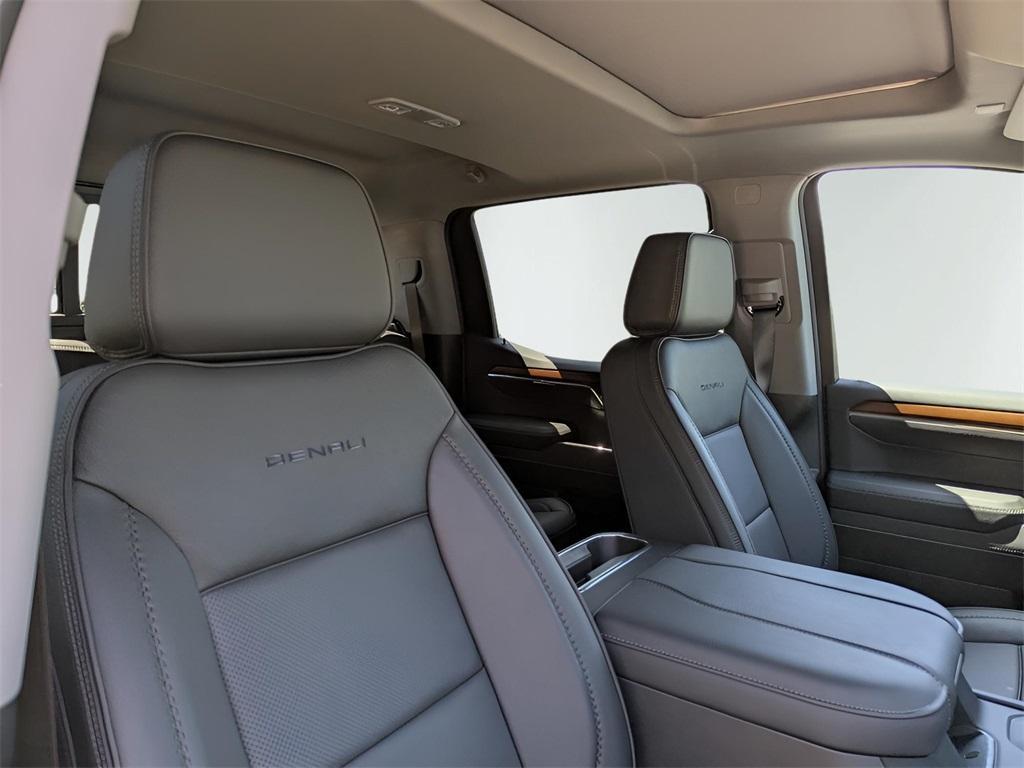 new 2025 GMC Sierra 1500 car, priced at $64,705