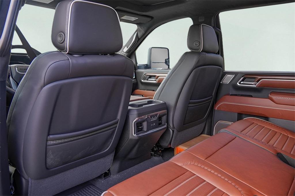 new 2025 GMC Sierra 2500 car, priced at $92,779