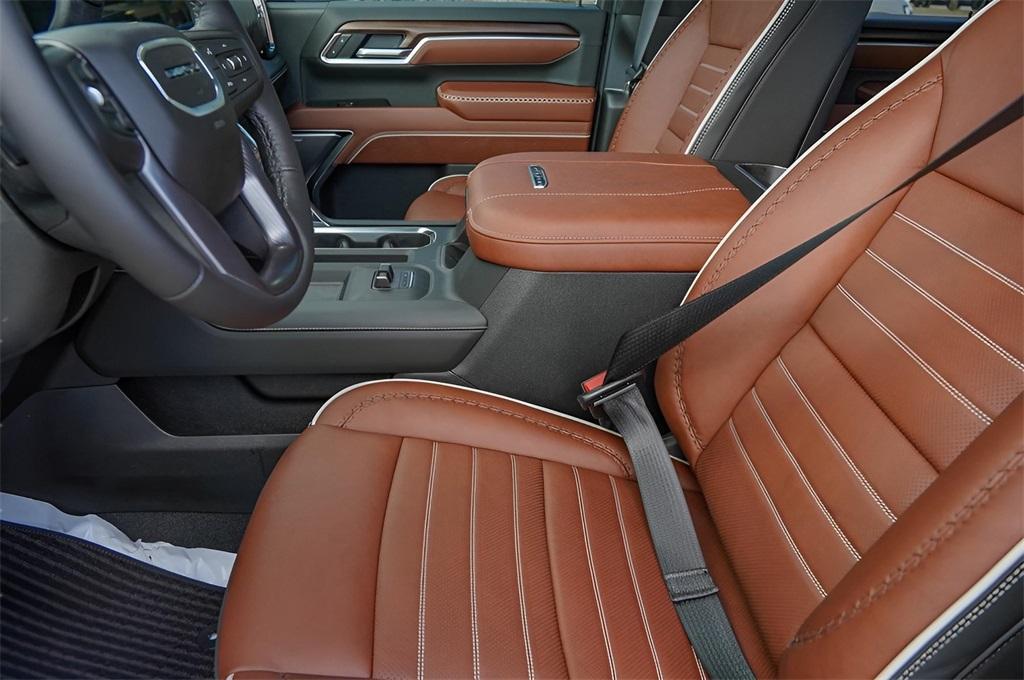 new 2025 GMC Sierra 2500 car, priced at $92,779