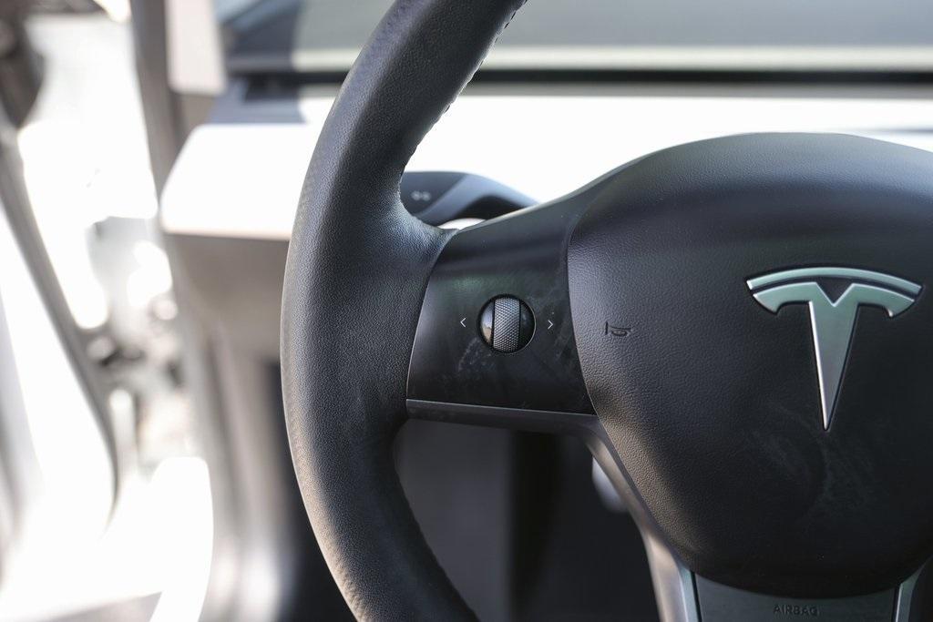 used 2022 Tesla Model 3 car, priced at $27,900
