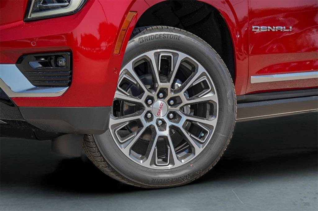 new 2025 GMC Yukon XL car, priced at $98,820