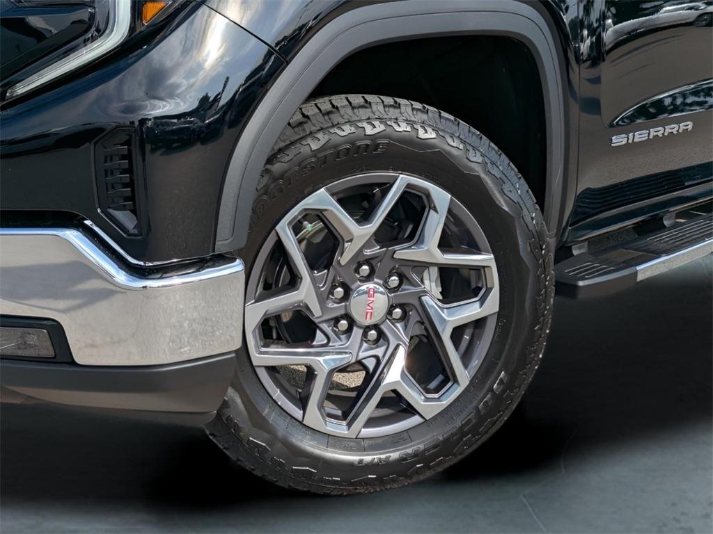 new 2025 GMC Sierra 1500 car, priced at $55,240