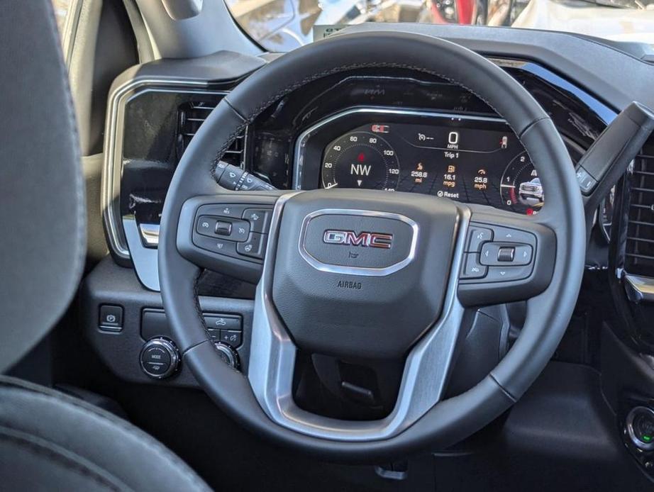 new 2025 GMC Sierra 1500 car, priced at $53,490