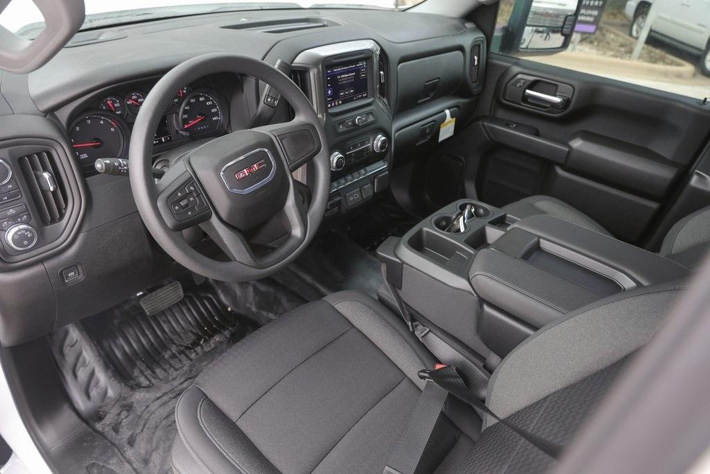 new 2024 GMC Sierra 2500 car, priced at $54,955