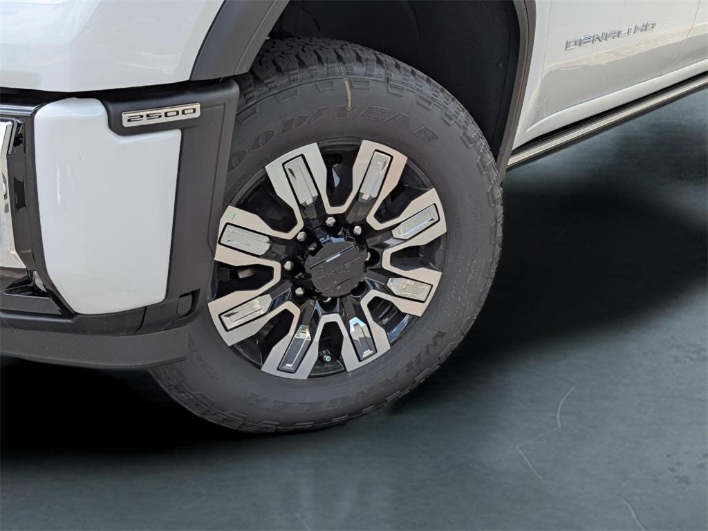 new 2025 GMC Sierra 2500 car, priced at $83,705